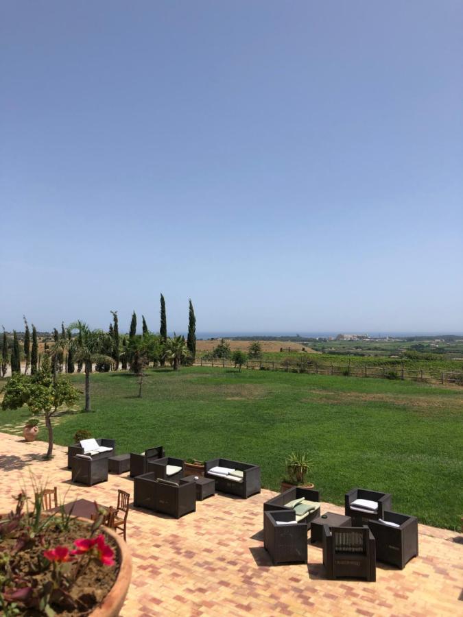 Agriturismo Donna Germana Ciro Marina Exterior photo